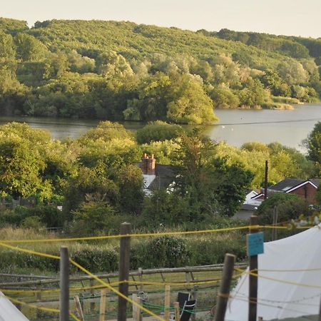Walnut Tree Glamping Hotel Sturry Екстериор снимка