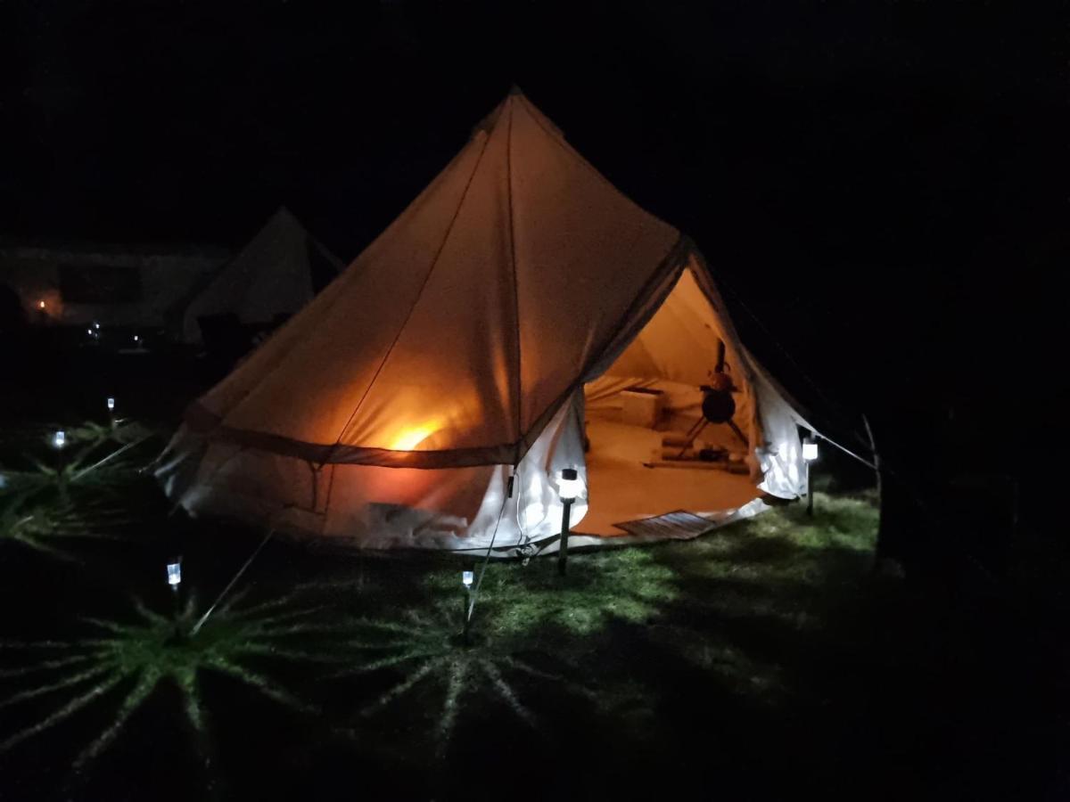 Walnut Tree Glamping Hotel Sturry Екстериор снимка